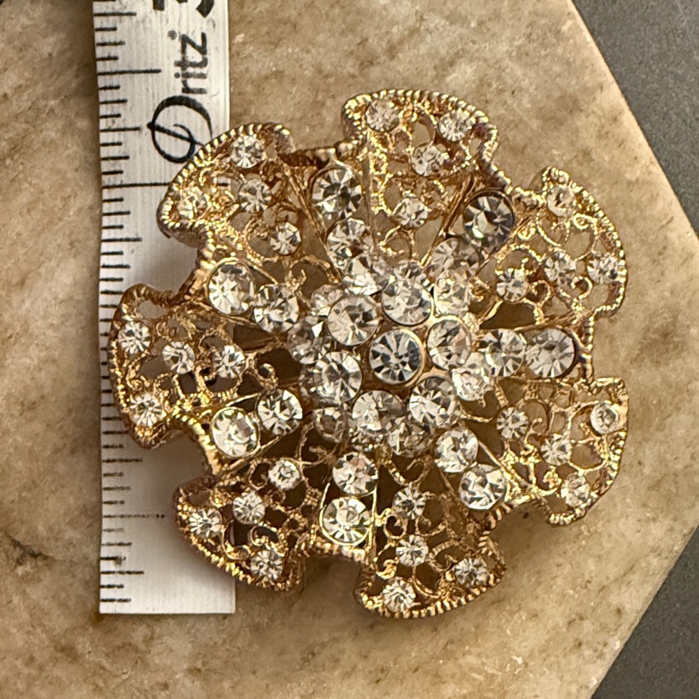 Women’s Brooch | Evening Brooch | Statement Brooch| Occasions Large Brooches - Picture 4 of 4